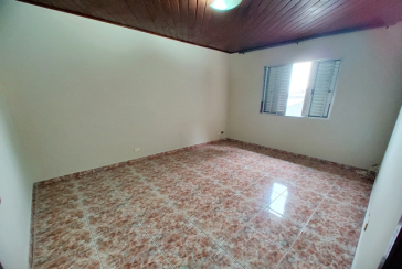 Casa Térrea à venda no Bairro da Vila Picinin na Rua Doutor Estevão Montebello