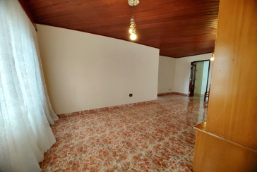 Casa Térrea à venda no Bairro da Vila Picinin na Rua Doutor Estevão Montebello