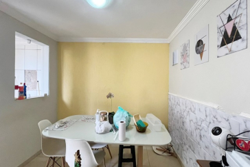 Bela Casa assobradada à venda no Bairro do Jardim Santa Lucrécia na Rua Pêra-Marmelo