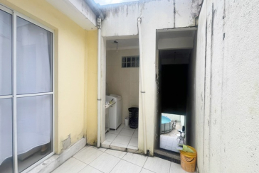 Bela Casa assobradada à venda no Bairro do Jardim Santa Lucrécia na Rua Pêra-Marmelo