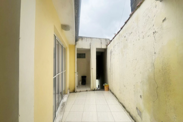 Bela Casa assobradada à venda no Bairro do Jardim Santa Lucrécia na Rua Pêra-Marmelo