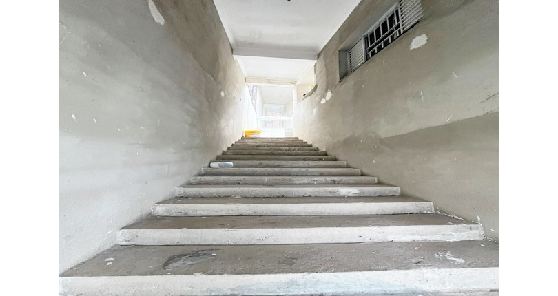 Bela Casa assobradada à venda no Bairro do Jardim Santa Lucrécia na Rua Pêra-Marmelo