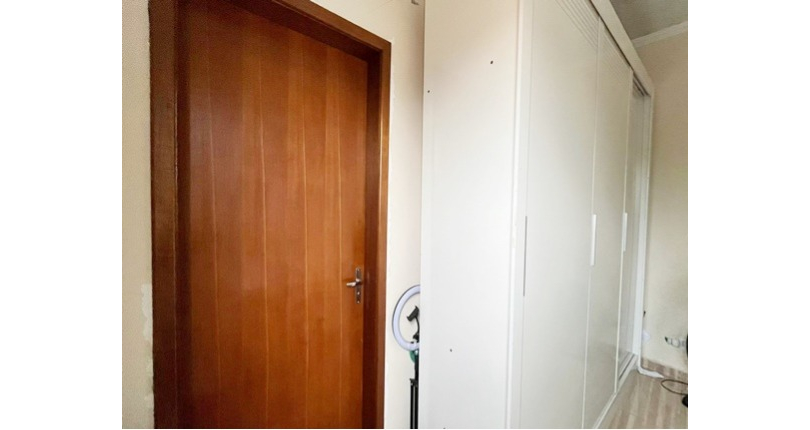 Bela Casa assobradada à venda no Bairro do Jardim Santa Lucrécia na Rua Pêra-Marmelo