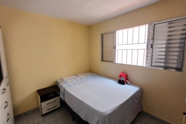 Sobrado à venda no Bairro do Jardim Mangalot na Rua George Samuel,