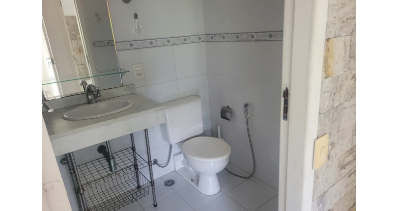 Apartamento à venda no Bairro da Vila Fiat Lux na Avenida Cardeal Motta 335,