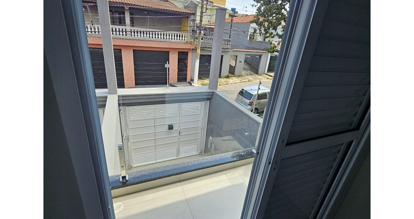 Belo Sobrado novo à venda no Bairro da Vila dos Remédios na Rua Doutor Cabral de Vasconcelos,