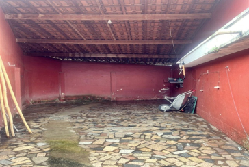 Casa Térrea á venda no Bairro do Jardim Marisa na Rua José Pereira Falcão,