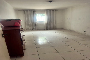 Casa Térrea á venda no Bairro do Jardim Marisa na Rua José Pereira Falcão,