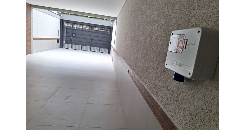 Belo Sobrado novo à venda no Bairro do Parque São Domingos na Rua Luís Filgueira Souto 124, 