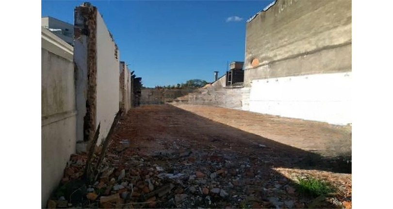 Belo Terreno à venda no Bairro da Vila Leopoldina na Rua Guaipá,