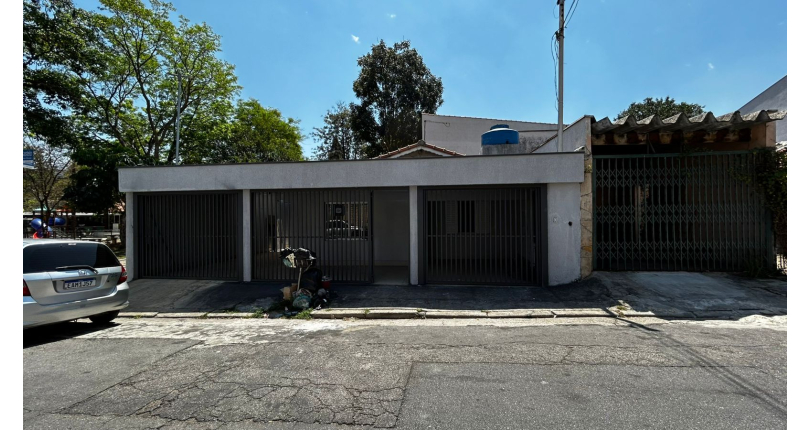 Casa à venda Rua Jacques Pilon, Vila Piauí - Imóveis à Venda