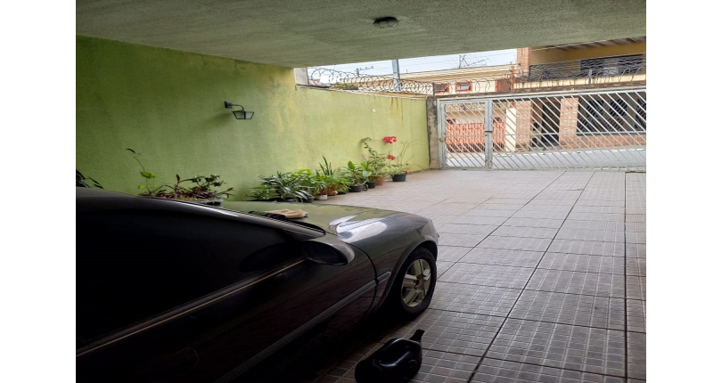 Sobrado à venda no Bairro da Nossa Senhora do Ó na Rua Amadeu de Queirós, 