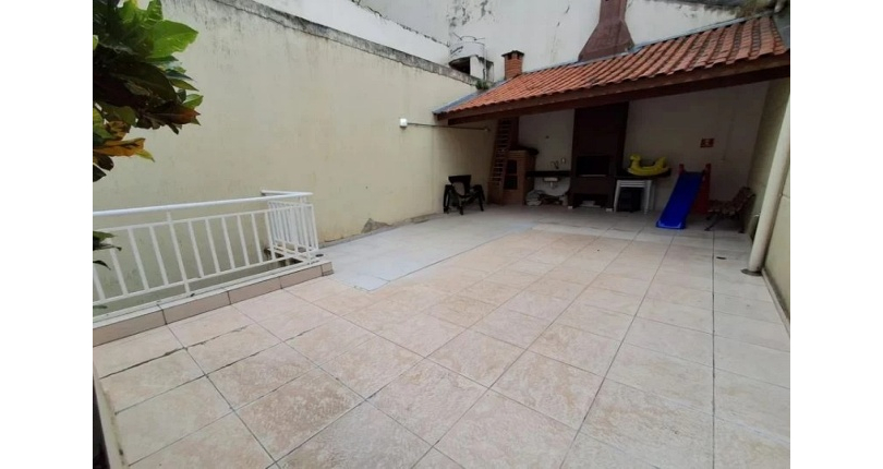  Sobrado à venda no Bairro da Vila Boaçava na Rua Jurubim 335