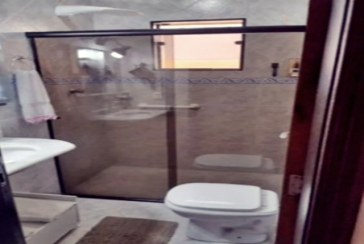 Sobrado à venda no Bairro do Jardim Regina na Rua Sebastião de Pina