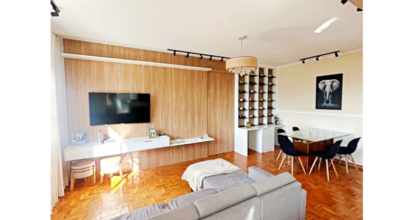 Apartamento à venda no Bairro das Perdizes na Avenida Sumaré 121,