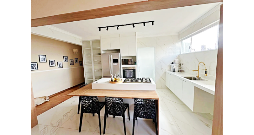 Apartamento à venda no Bairro das Perdizes na Avenida Sumaré 121,