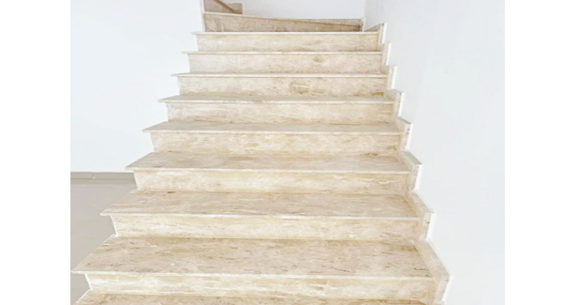 Sobrado novo à venda no Bairro do Piqueri na Rua José da Silva Martha 101,