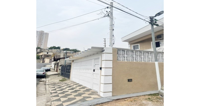 Sobrado à venda no Bairro do Jardim Santa Mônica na Rua Coronel Amílcar Magalhães