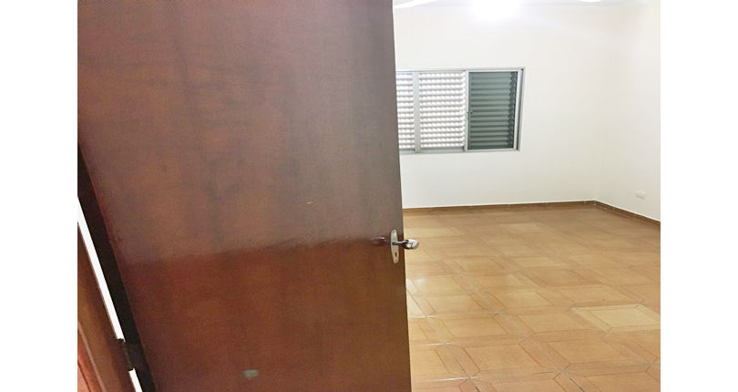 Sobrado à venda no Bairro do Jardim Santa Mônica na Rua Coronel Amílcar Magalhães