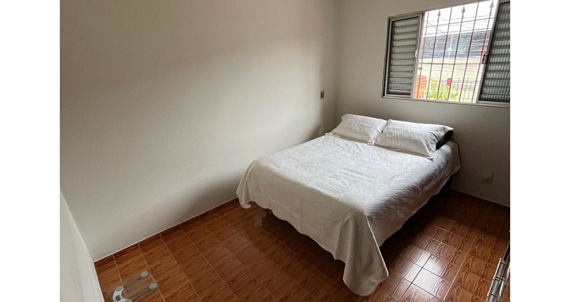 Sobrado à venda no Bairro da Ayrosa na Rua Bem-Te-Vi, 