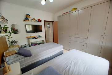 Casa Assobradada à venda no Bairro do Jardim Regina na Rua Crispim Santos