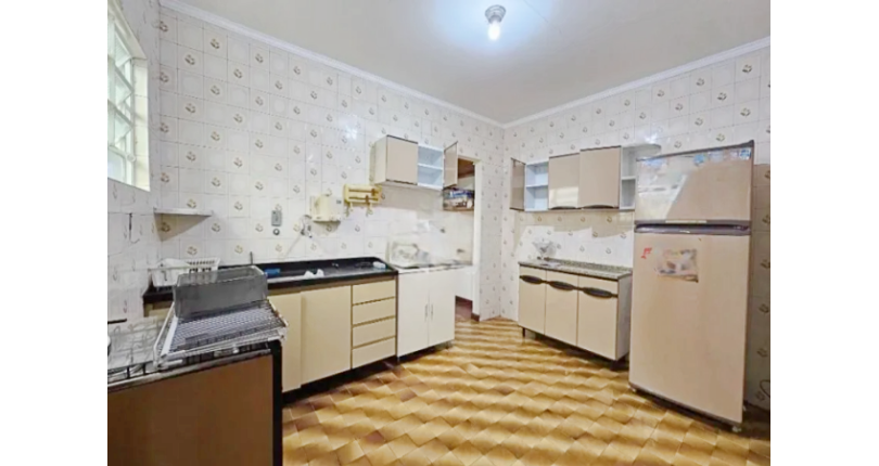 Casa à venda no Bairro do Jardim São Ricardo na Rua Amadeu Vives