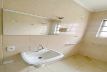 Imóvel Comercial à venda no Bairro da Nossa Senhora do Ó na Rua Chico de Paula