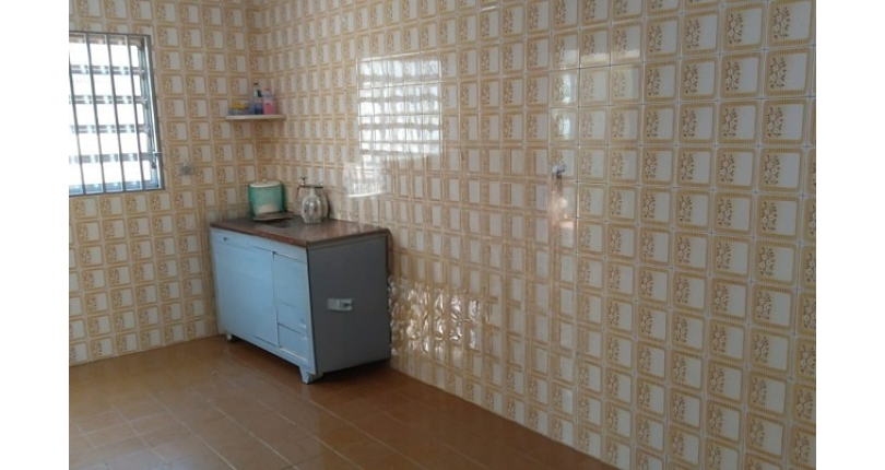 Casa para renda à venda no Bairro do Jardim Santo Elias na Rua Benedito da Fonseca Rondon,