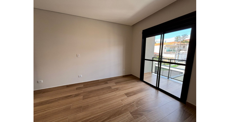 Sobrado Alto Requinte novo à venda no Bairro do Parque São Domingos na Rua Waltrudes Correa 633