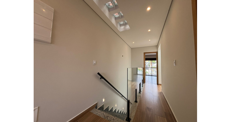 Sobrado Alto Requinte novo à venda no Bairro do Parque São Domingos na Rua Waltrudes Correa 633