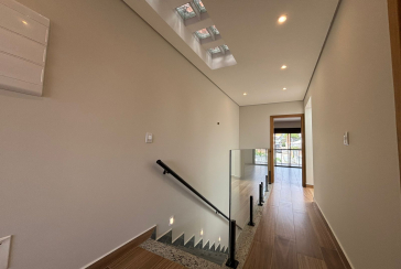 Lindo Sobrado Alto Requinte novo à venda no Bairro do Parque São Domingos na Rua Waltrudes Correa 634, 