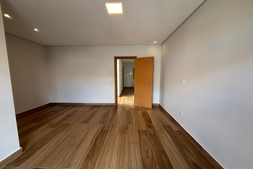 Lindo Sobrado Alto Requinte novo à venda no Bairro do Parque São Domingos na Rua Waltrudes Correa 634, 