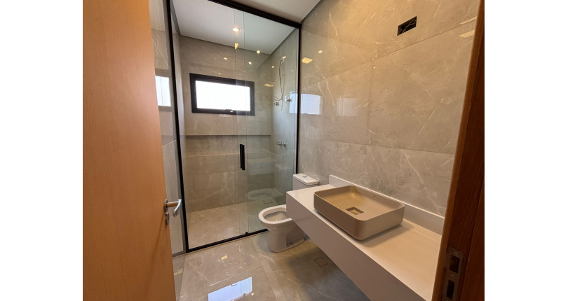 Lindo Sobrado Alto Requinte novo à venda no Bairro do Parque São Domingos na Rua Waltrudes Correa 634, 