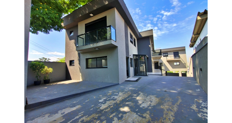 Sobrado à venda Rua Doutor Odon Carlos de Figueiredo Ferraz, 248, Parque São Domingos - Imóveis à Venda