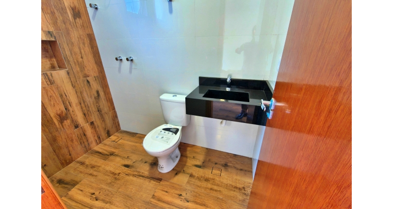 Sobrado à venda Rua Doutor Odon Carlos de Figueiredo Ferraz, 248, Parque São Domingos - Imóveis à Venda