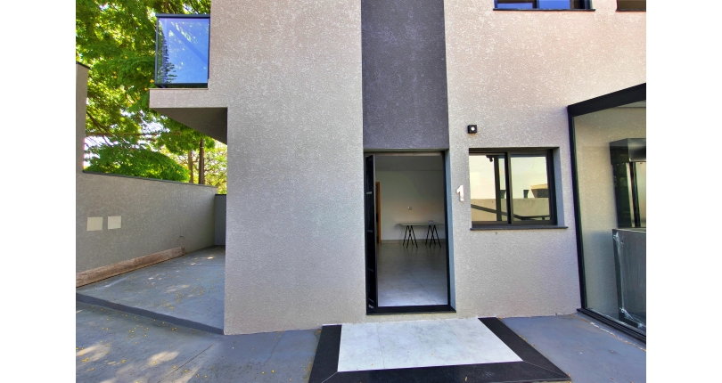 Sobrado à venda Rua Doutor Odon Carlos de Figueiredo Ferraz, 248, Parque São Domingos - Imóveis à Venda