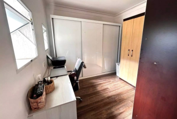 Belo Sobrado à venda no Bairro do Jardim Líbano na Rua João de Almeida e Silva,