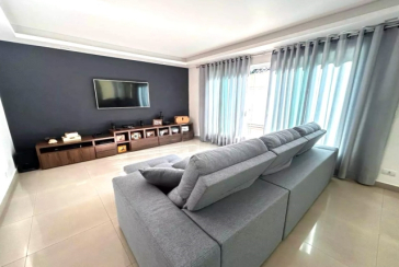 Belo Sobrado à venda no Bairro do Jardim Líbano na Rua João de Almeida e Silva,