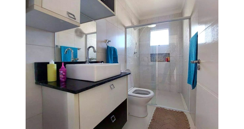 Belo Sobrado à venda no Bairro do Jardim Líbano na Rua João de Almeida e Silva,