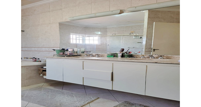 Belo Sobrado à venda no Bairro do City America na Rua Dinah Silveira de Queiroz,