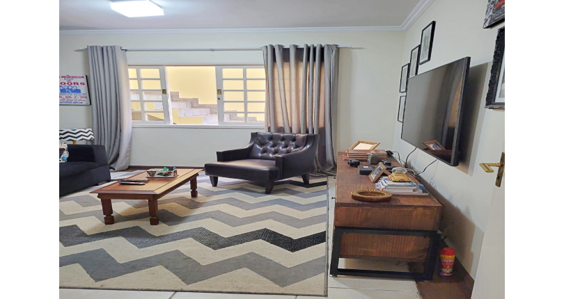 Belo Sobrado à venda no Bairro do City America na Rua Dinah Silveira de Queiroz,