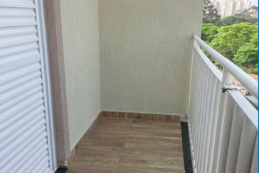 Sobrado novo à venda no Bairro da Chácara Inglesa na Rua Antônio Carlos Ferreira 152