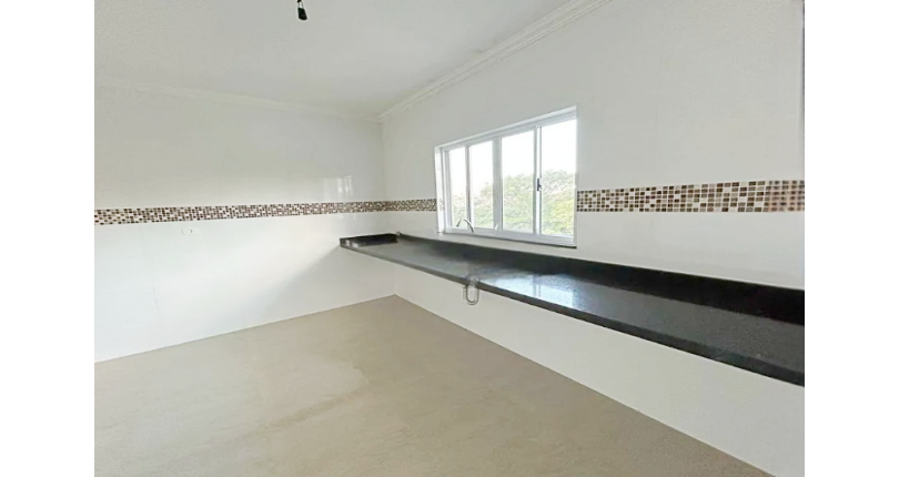 Sobrado novo à venda no Bairro da Chácara Inglesa na Rua Antônio Carlos Ferreira 152