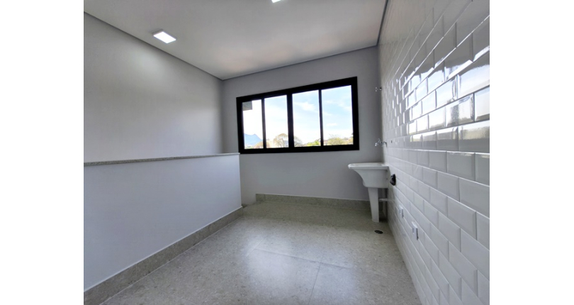 Lindo Sobrado novo à venda no Bairro do Jardim Maristela na Rua Coronel Augusto Machado 324