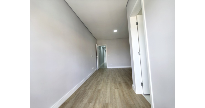 Lindo Sobrado novo à venda no Bairro do Jardim Maristela na Rua Coronel Augusto Machado 324