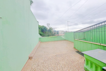 Belo Sobrado à venda no Bairro do Parque Nações Unidas na Rua Antônio de Cabezon