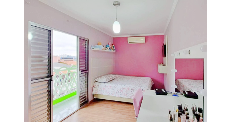 Belo Sobrado à venda no Bairro do Parque Nações Unidas na Rua Antônio de Cabezon