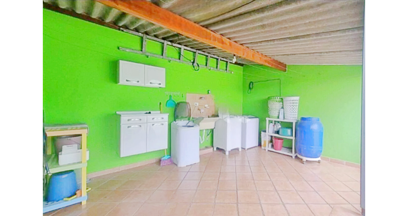 Belo Sobrado à venda no Bairro do Parque Nações Unidas na Rua Antônio de Cabezon