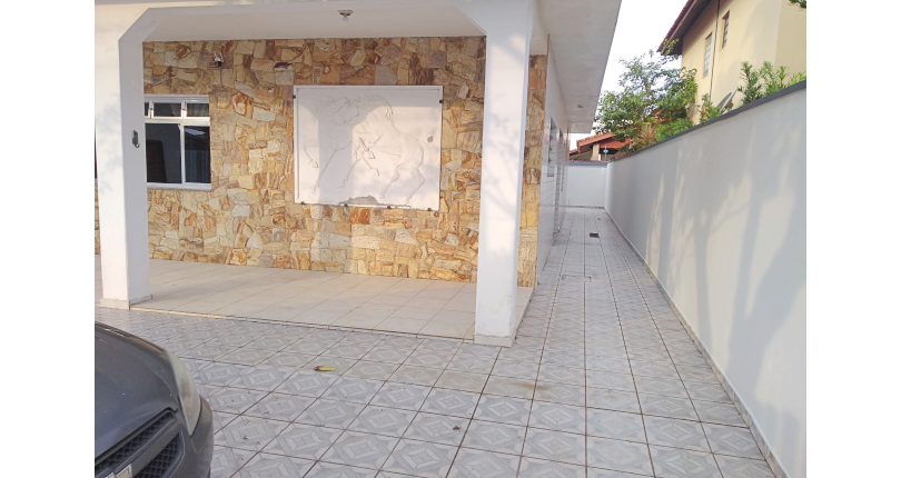 Casa térrea à venda em Itanhaém no Jardim Grandesp 