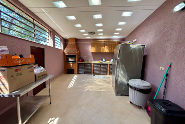 Belo Sobrado à venda no Bairro do Parque São Domingos na Rua Doutor Odon Carlos de Figueiredo Ferraz